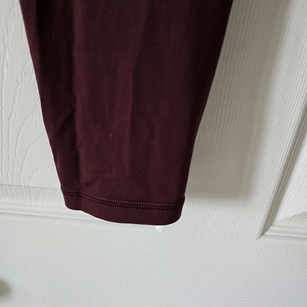 Aerie Offline Burgundy Leggings - Picture 3 of 7